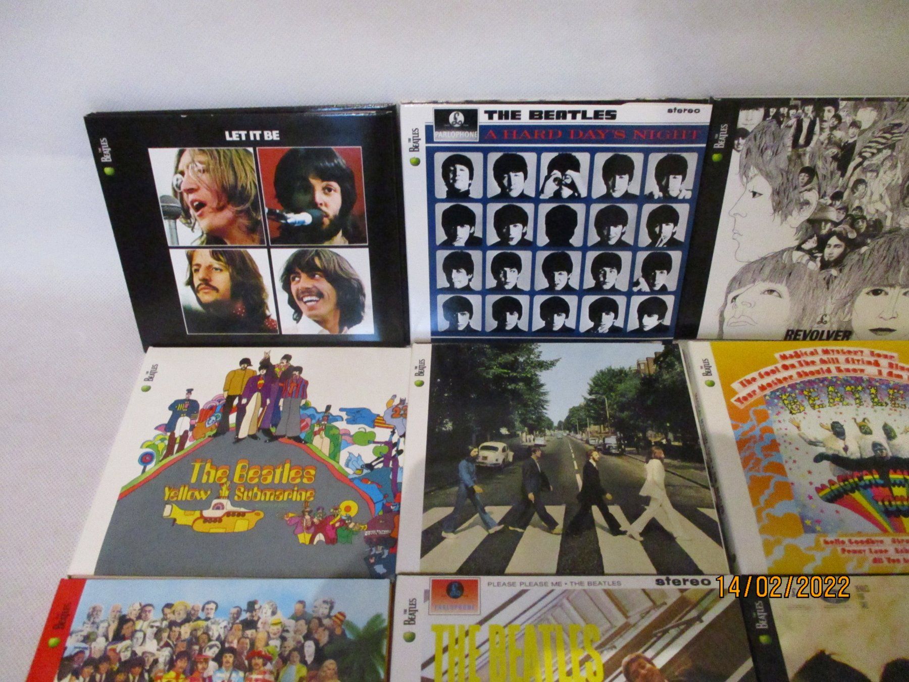 CD: 14 Beatles Alben, plus 1 DVD – Usato da Liestal venduto da Disc-Point 1