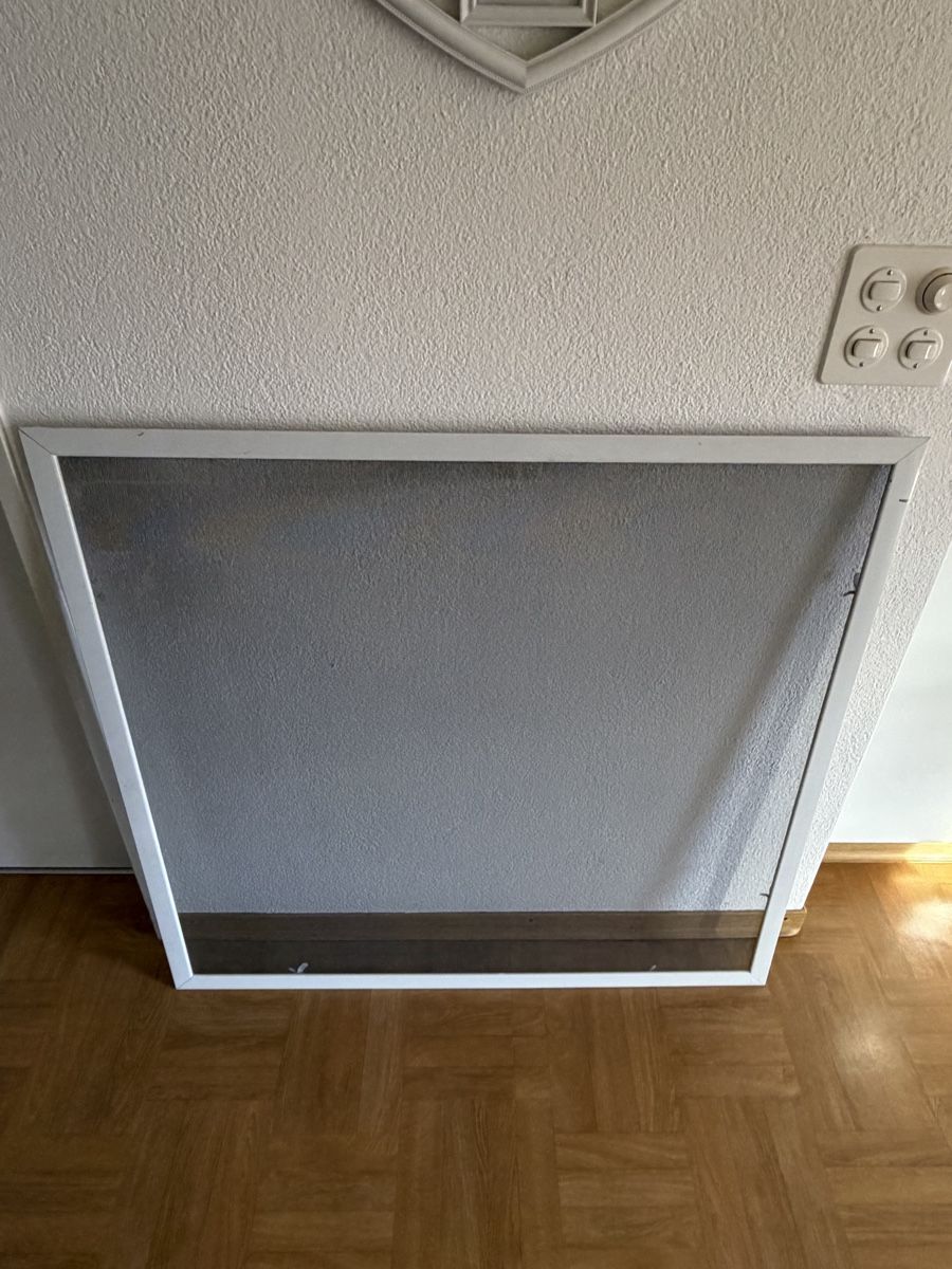 Sonstiges für Haushalt & Wohnen:       Fliegengitter / Moskitonetz – Gebraucht aus Reinach AG von lor_l2ql 1
