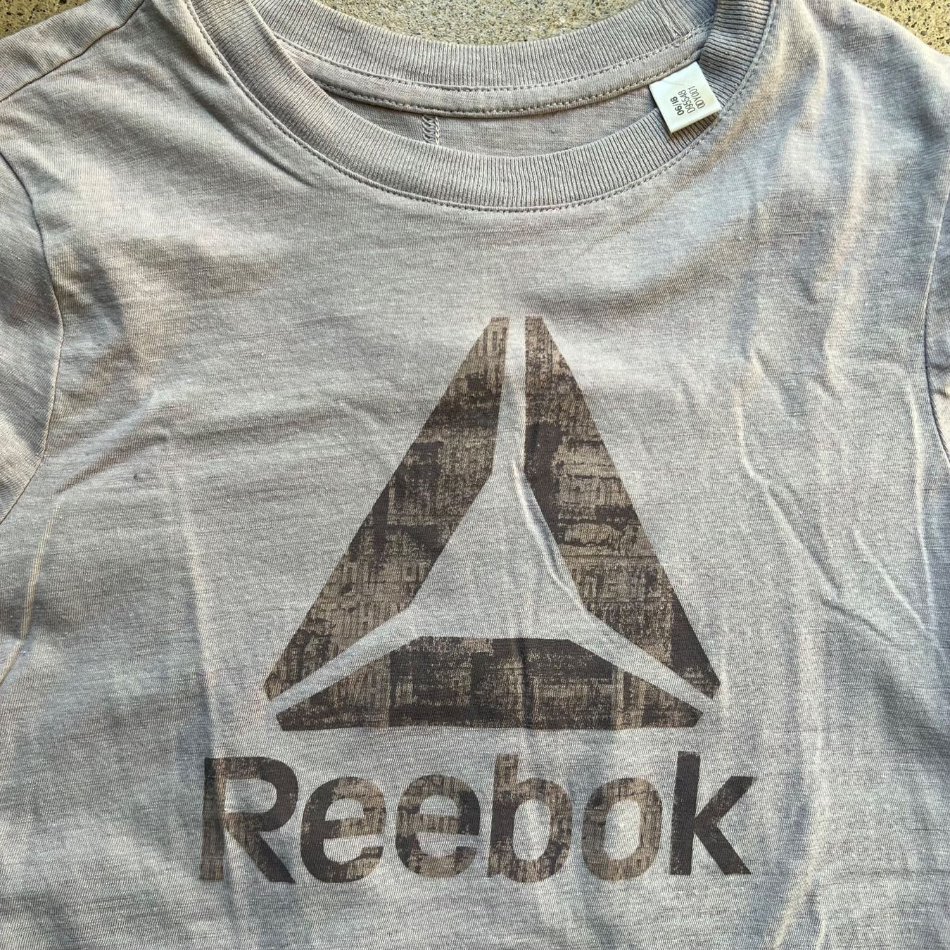 Reebok T-shirt: REEBOK T-Shirt – Usato da Zürich venduto da ClosetQueen 6