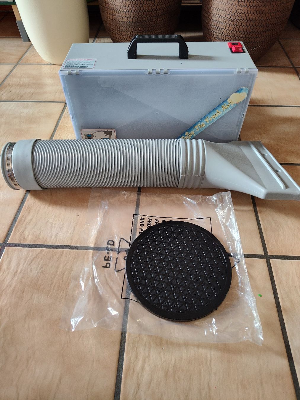 Tutti gli attrezzi: Airbrush spray booth  – Usato da Matran venduto da Rafiki91 1