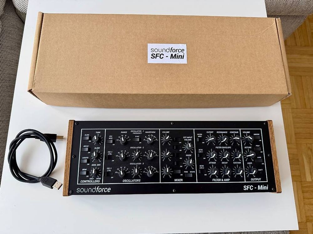 Soundforce SFC Mini Synthesizer Moog Midi Controller + OVP (Neu (gemäss ...