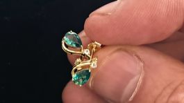 Ohrringe Gelbgold und Smaragd