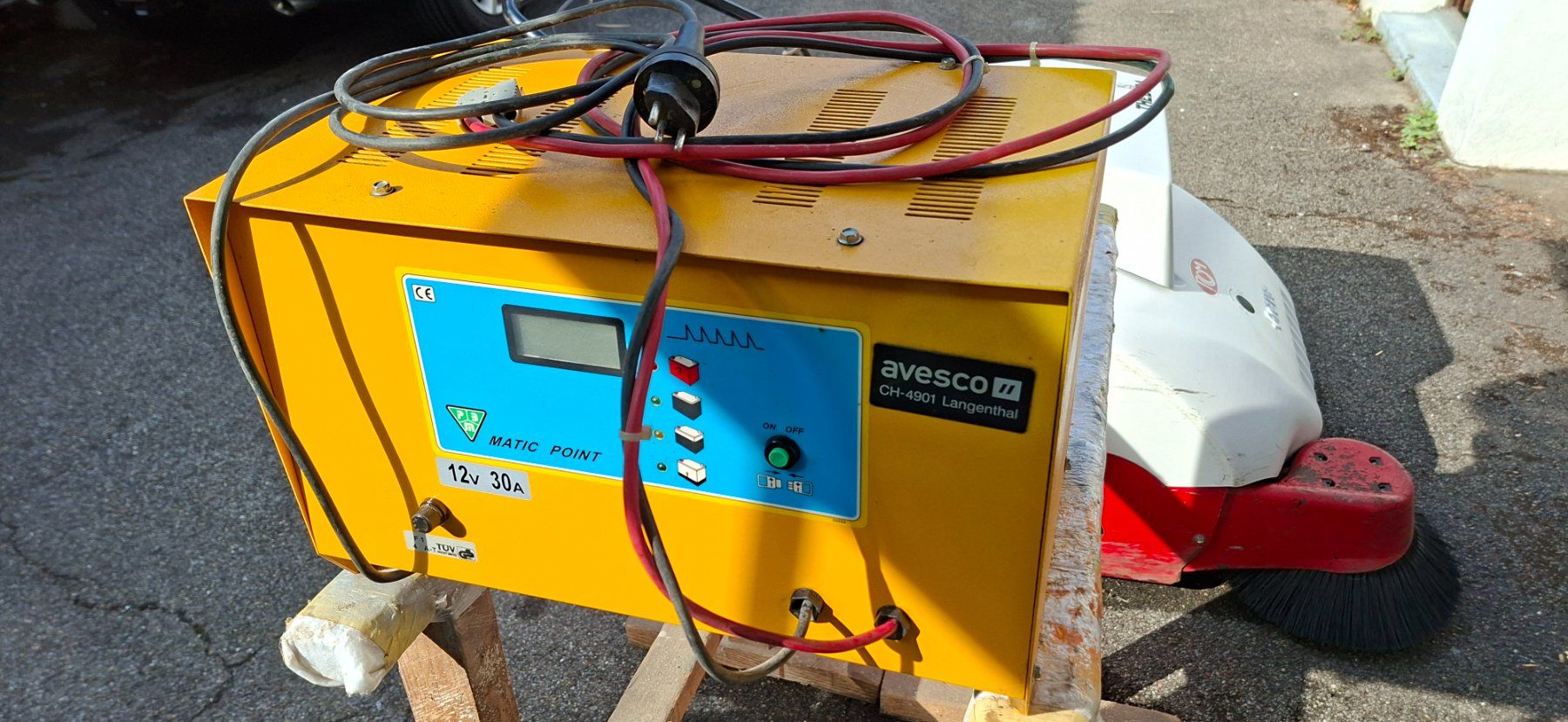 Tutte le macchine: Wischmaschine – Usato da Gommiswald venduto da Finnder1 5
