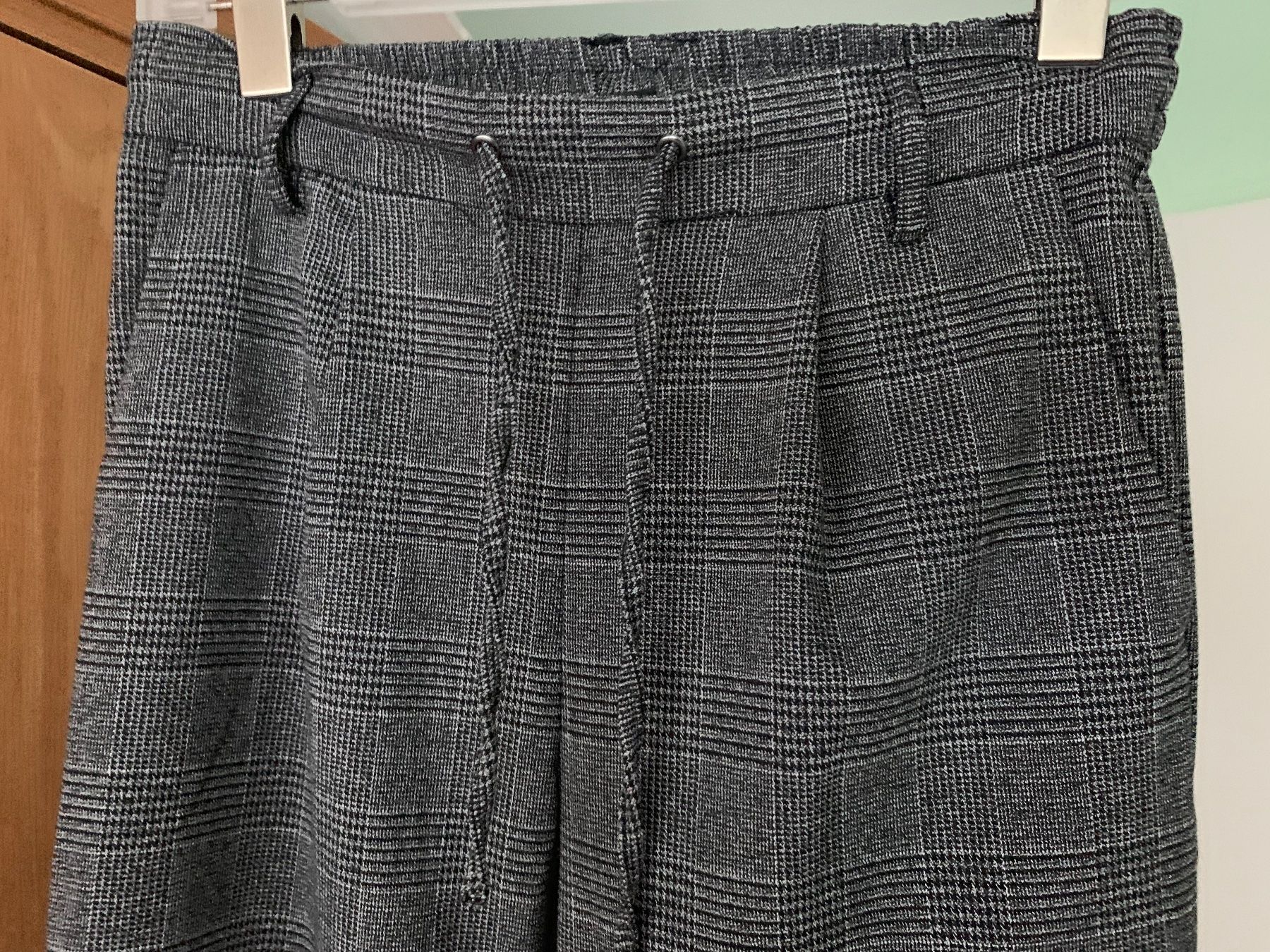 Hosen: Hübsche Hose von Zebra XS – Neu (gemäss Beschreibung) aus Thalwil von Ulurusunset 2