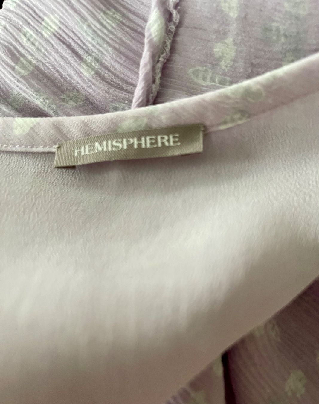 Hemisphere Camicette: Wunderschöne Seidenbluse von "Hemisphere" Top Zustand – Usato da Weiningen ZH venduto da san_7hsm 4