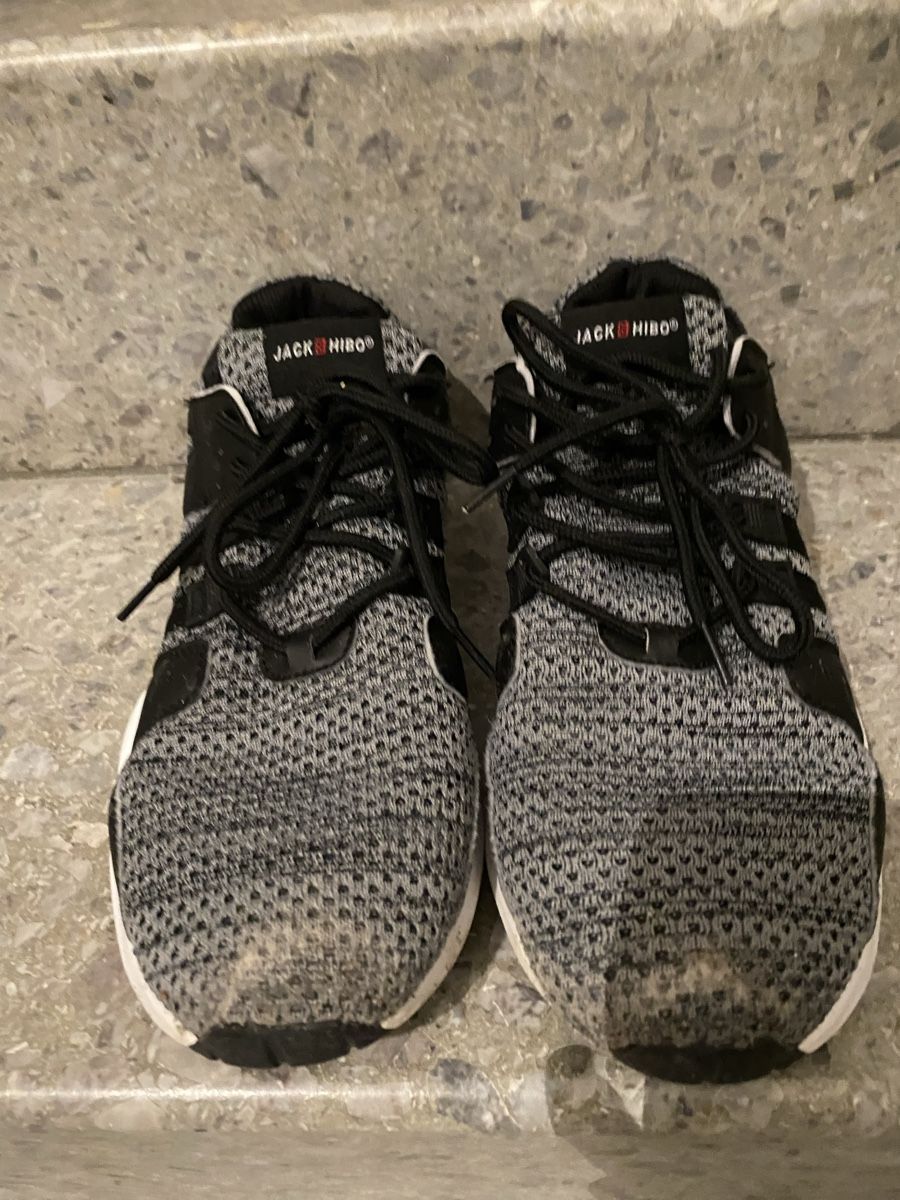 Herrenschuhe: Jackshibo Sportschuhe – Gebraucht aus Rorschach von lvi_p29s