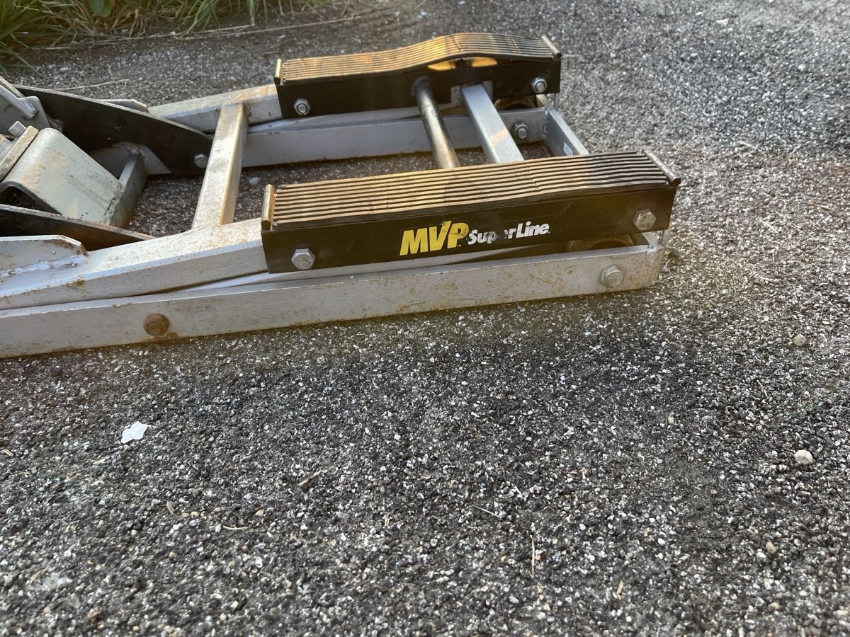Piattaforme elevatrici: Motorradheber MVP SuperLine  – Usato da Winterthur venduto da Ema9 1