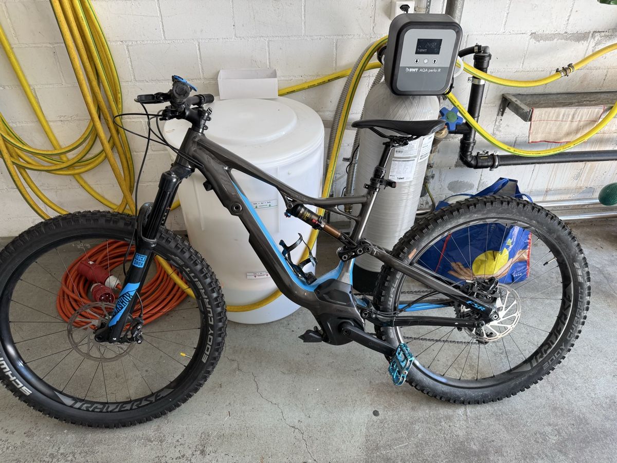 Specialized Biciclette: Specialized Levo E-Bike  – Usato da Bottenwil venduto da Flo_10-7