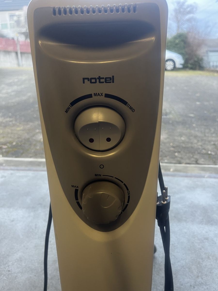 Rotel Heizgeräte: Rotel Heizkörper 230 V 2000W Mobil – Gebraucht aus Münchenstein von pricehouse 7