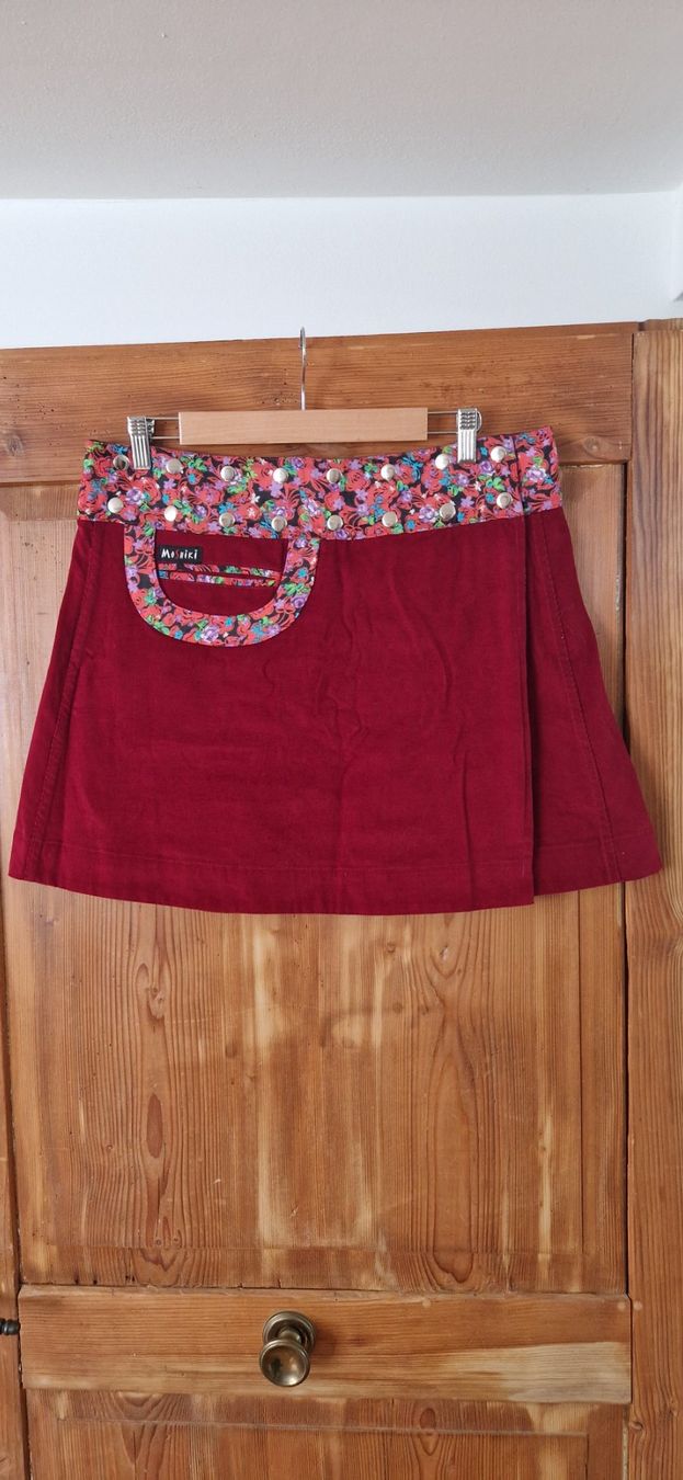 Moshiki Gonne: Moshiki Jupe Reversible neu – Nuovo e nell'imballaggio originale da Rifferswil venduto da maruna 2