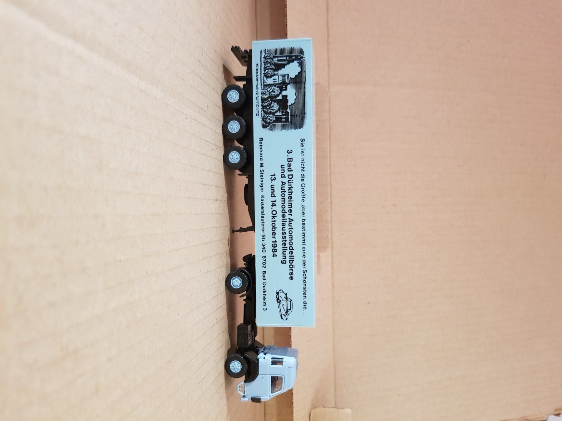 Herpa Modellini d'auto: SAURER. D 330 FB. 4X2,  1;87. CH. – Nuovo e nell'imballaggio originale da Romanel-s-Lausanne venduto da Bidule01 1
