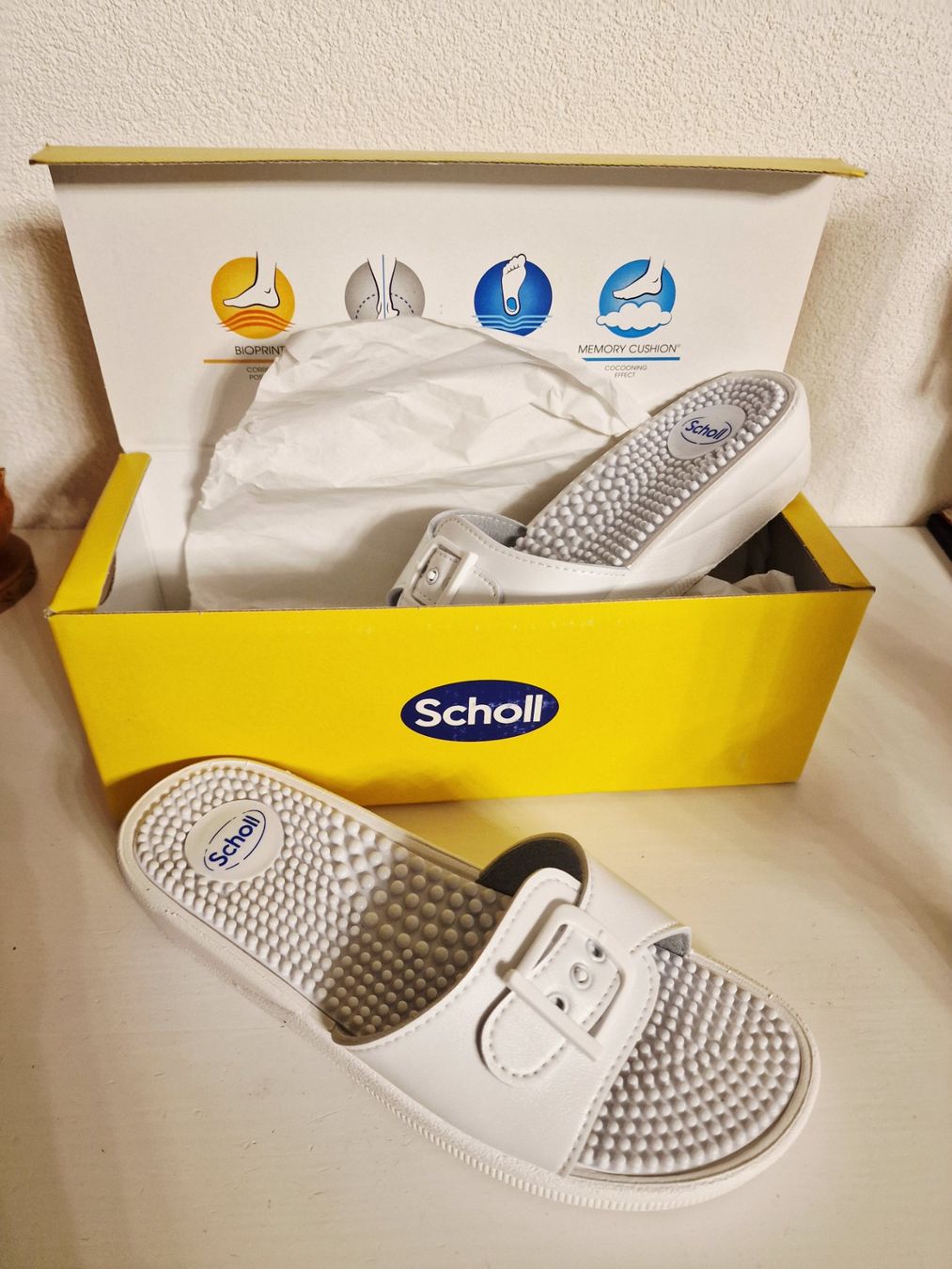 Scholl Scarpe da donna: Scholl Massage flipflop 39 Gr – Usato da Münsingen venduto da InnaN