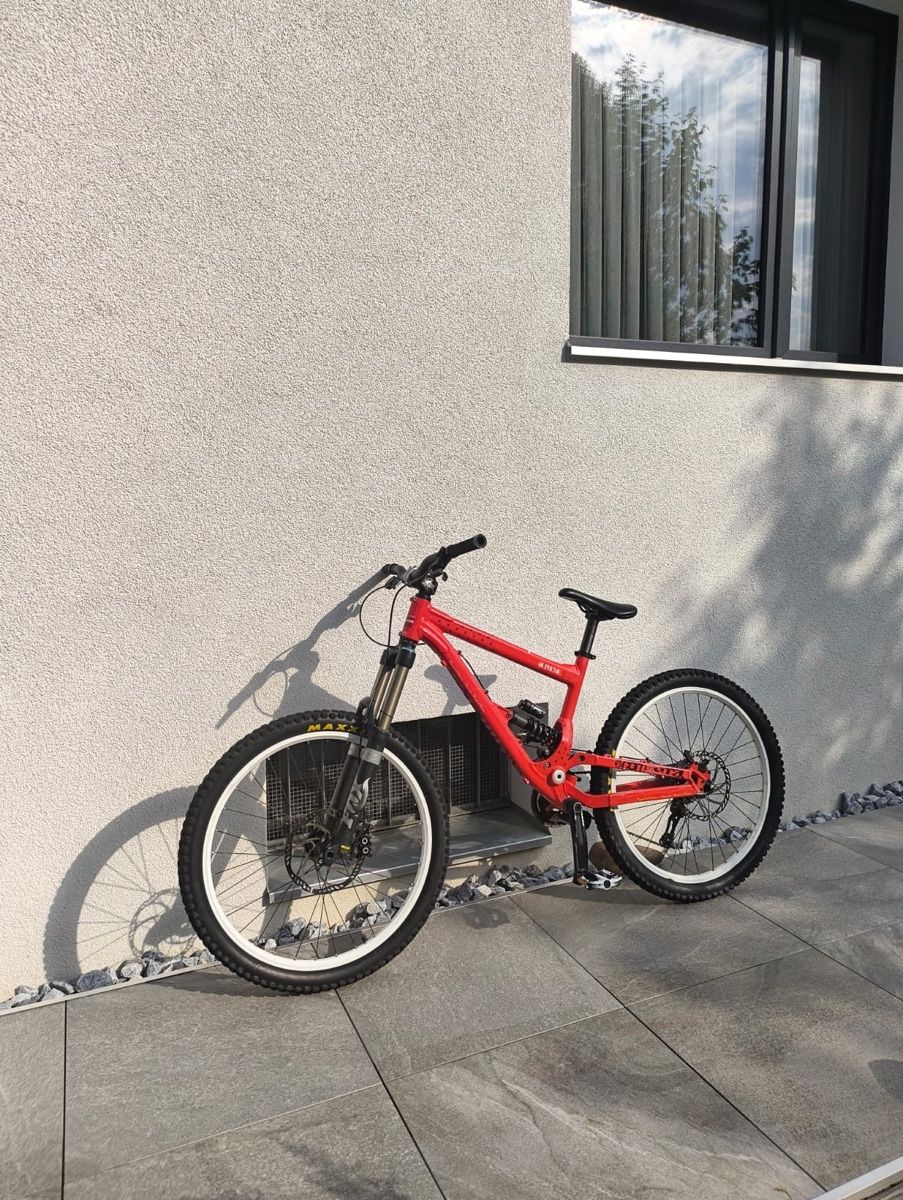 Commencal Vélos: Commencal Supreme racing V2 (Enduro) – D'occasion à Dietikon par BaNaDar 8