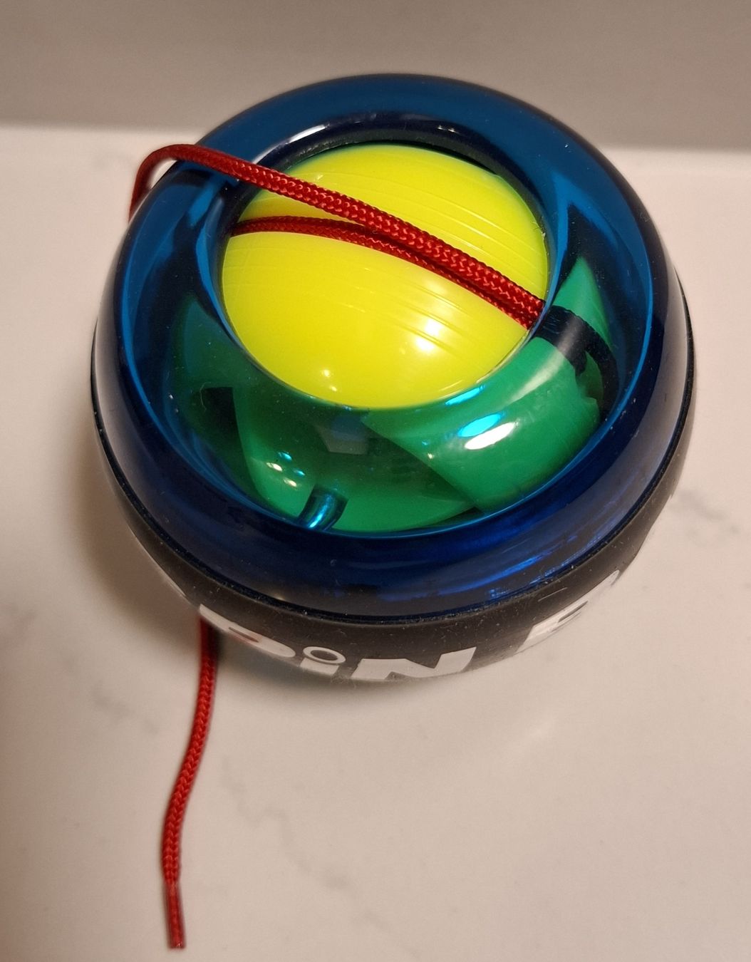 Hometrainer: Spin Ball - Der ultimative Handtrainer – Nuovo (secondo la descrizione) da Pagig venduto da Spring14 3