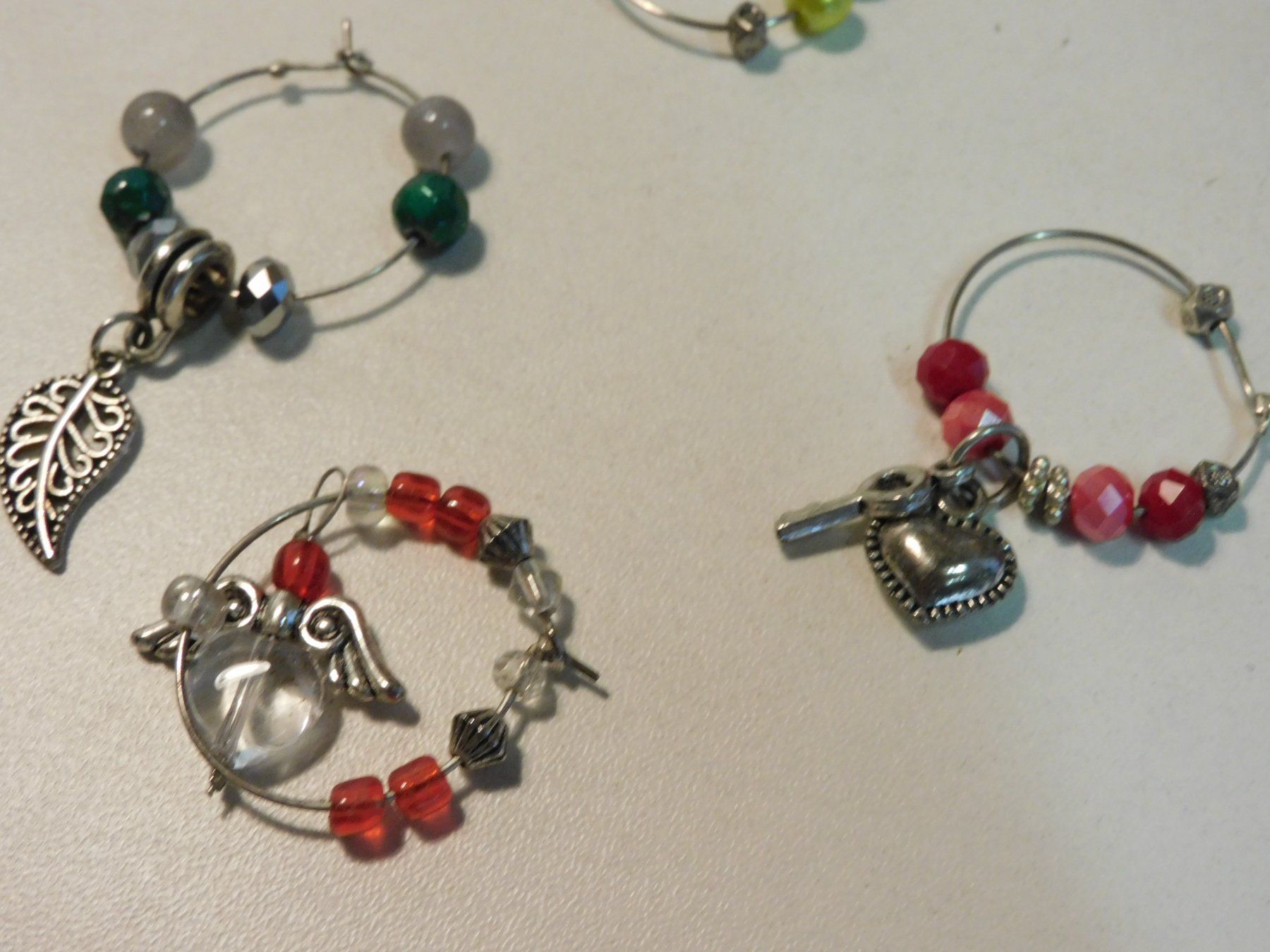 Orecchini pendenti & Orecchini a lobo: Schmuck Modeschmuck Ohrringe Div Konvolut  3 cm – Usato da Sursee venduto da 76 3
