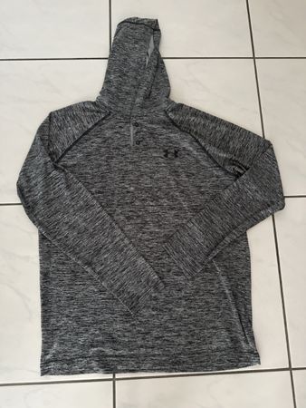 Under Armour Pullover mit Kapuze Anthrazit Gr. M