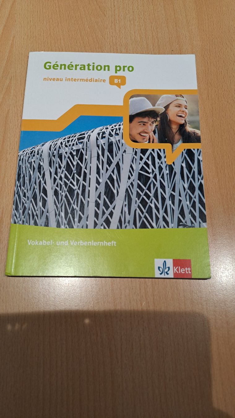 Libri: Génération pro B1 – Nuovo (secondo la descrizione) da Unteriberg venduto da 12Schneehasen