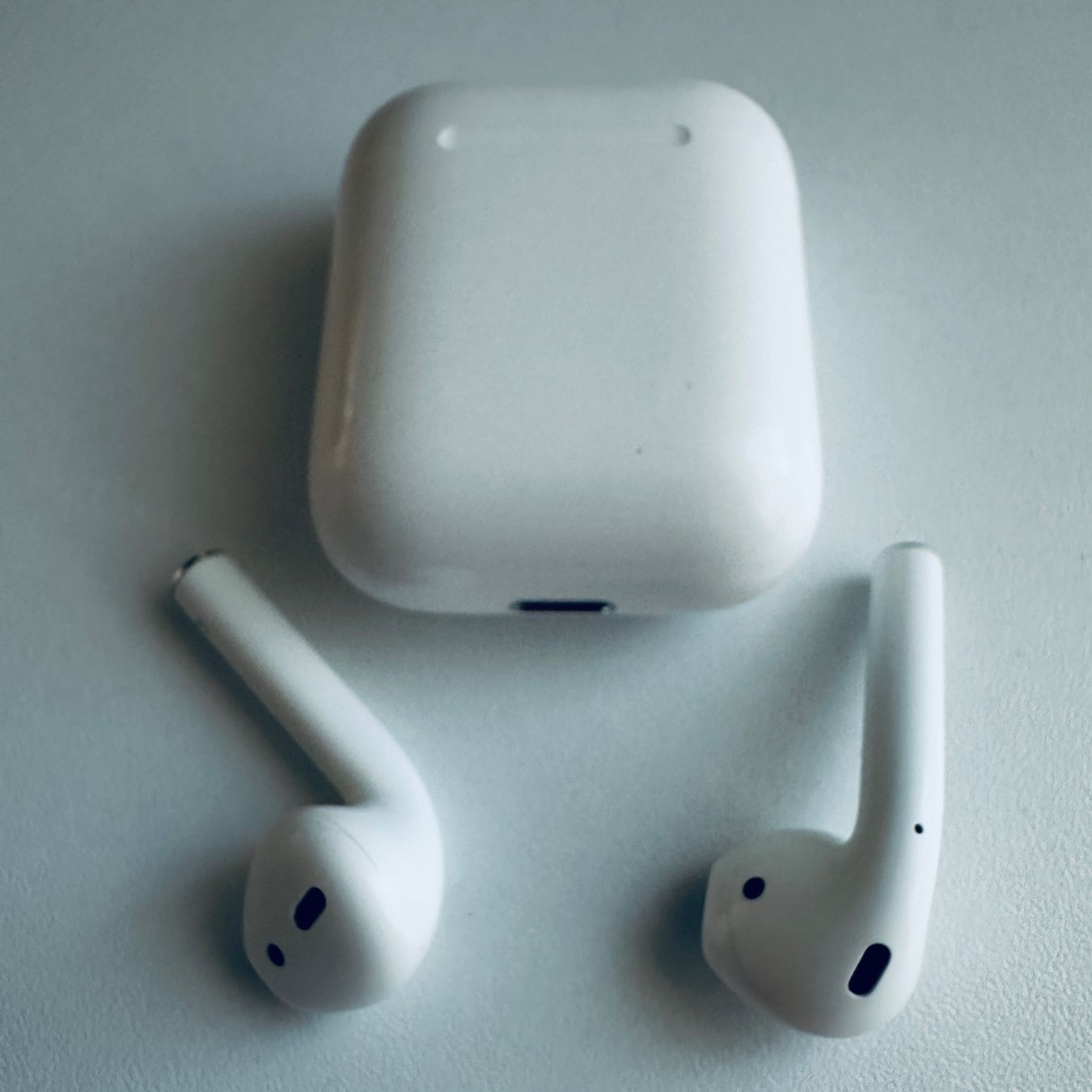 Apple Cuffie: Original Apple AirPods 2 Kopfhörer Wireless Lightning Kabel – Usato da Basel venduto da MY.AIRPODS.SHOP 6