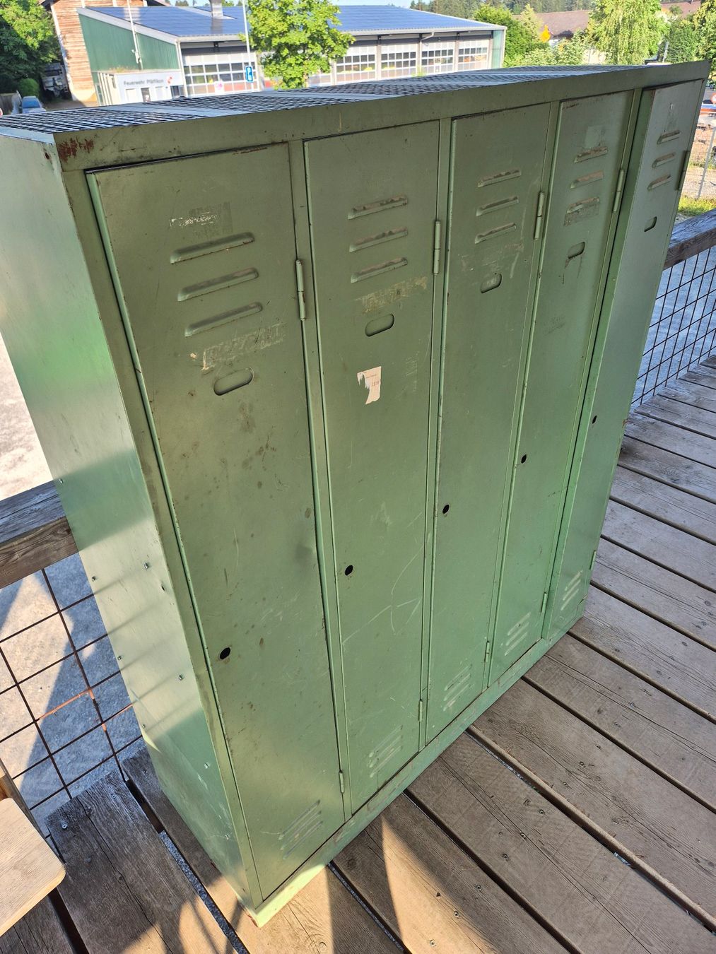 Schränke: 5er-Garderobenschrank / Spint – Gebraucht aus Pfäffikon ZH von Zibbelzabbel 4