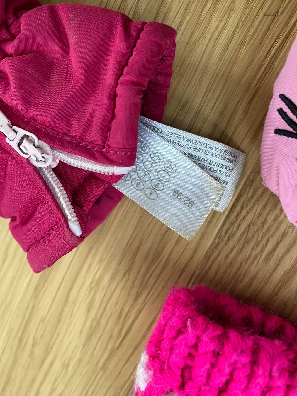 Altro abbigliamento per bambina: Eisbär Mütze mit 3x Handschuhe – Usato da Trachslau venduto da M_Schmid81 8