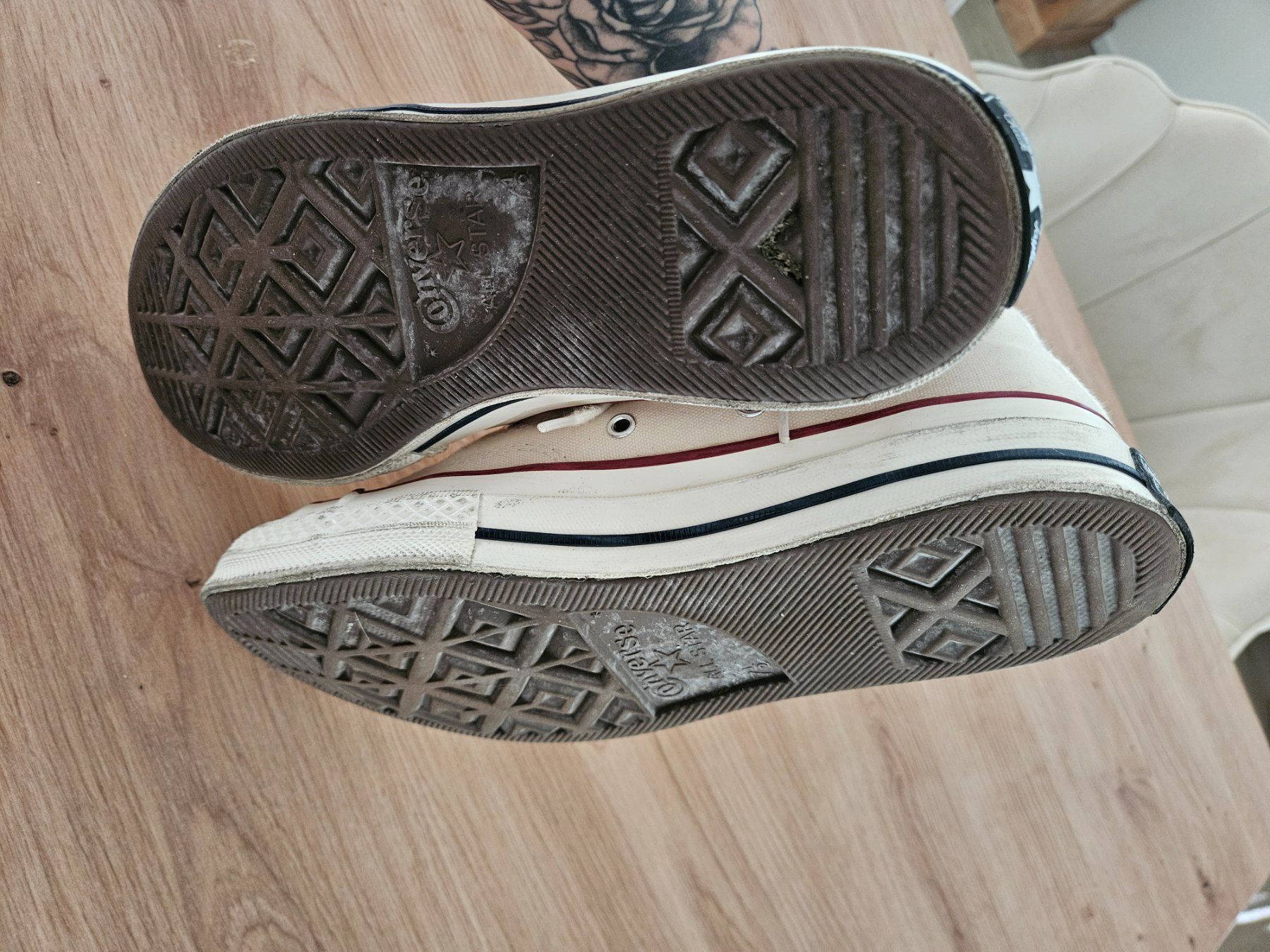Converse Herrenschuhe: Converse Chuck Taylor All Star High Creme Grösse 41 – Gebraucht aus Dübendorf von ciindarxlla 1