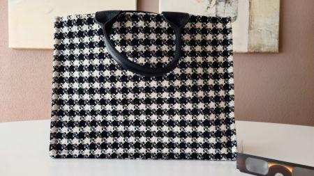 Handtasche