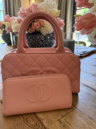 Chanel Handtasche mit Portemonnaie rosa sehr guter Zustand 