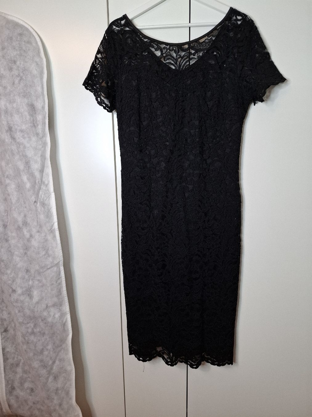 Vestiti: Elegantes Spitzenkleid, Grösse 44 – Usato da Zürich venduto da Edelshop