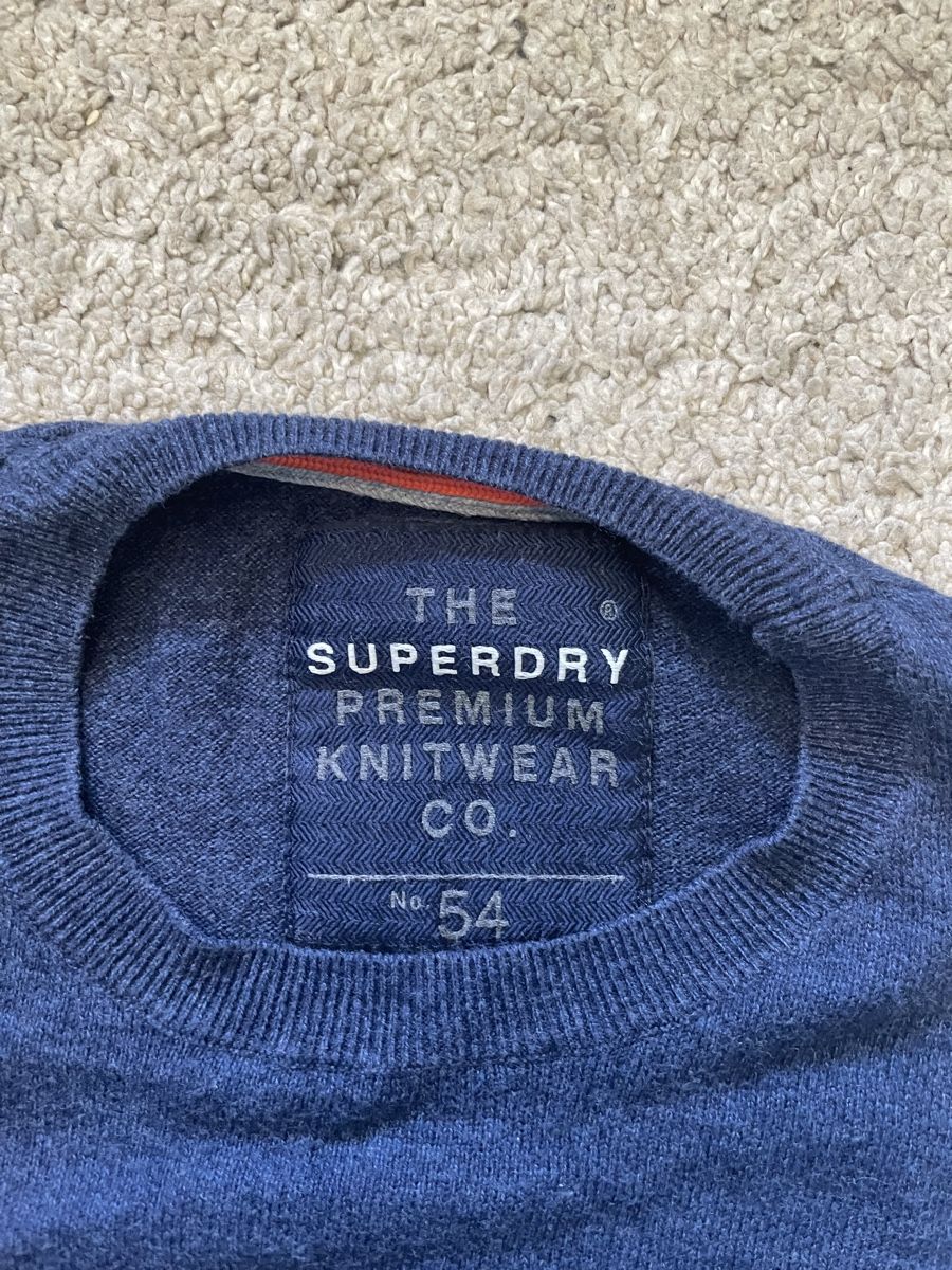 Superdry Pulls & Sweat-shirts: Superdry Strickpullover Grösse M – D'occasion à Greppen par httpx.1 1
