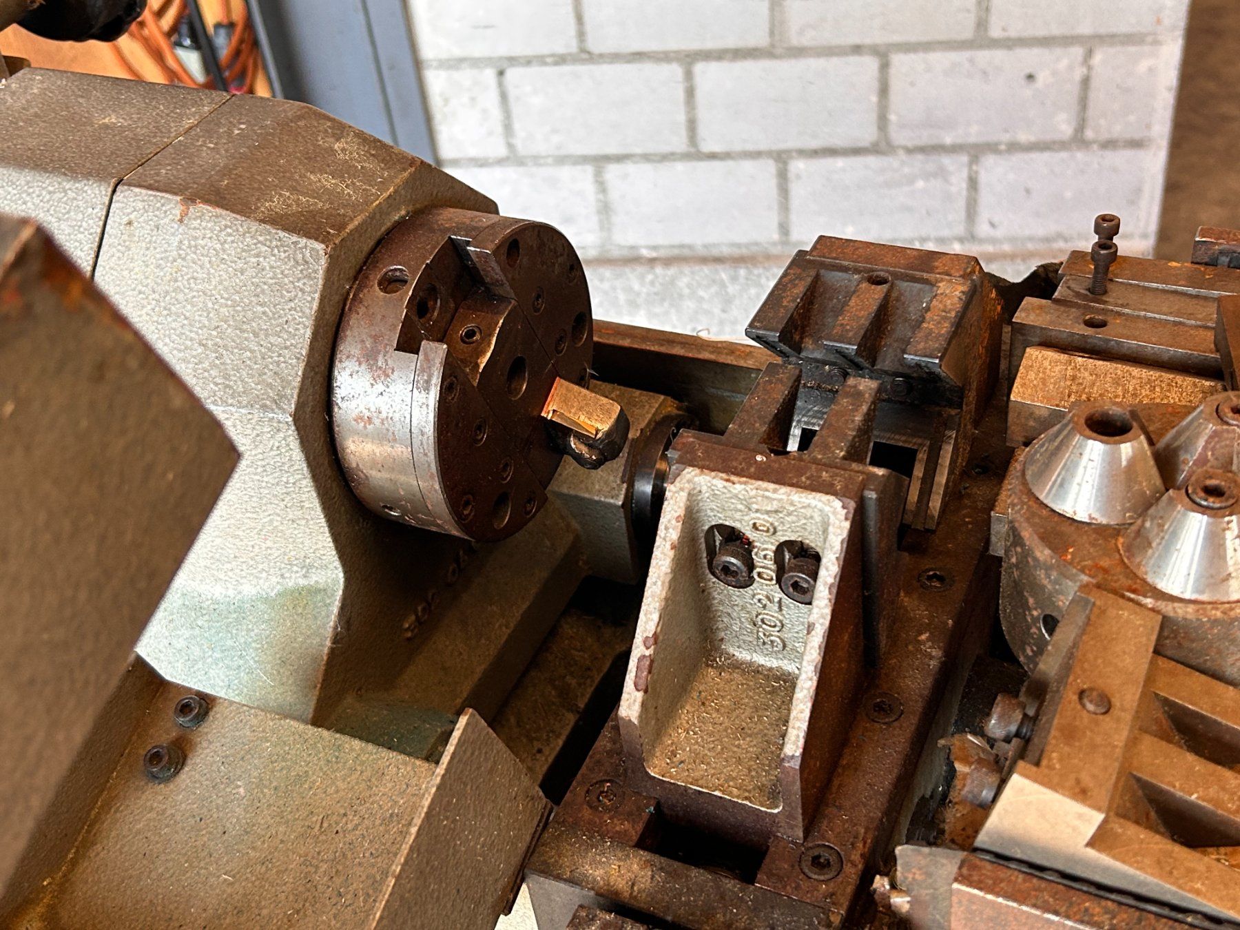 Tous les outils: Stangen Anspitzmaschine LNS – D'occasion à Münchenstein par fransch 5