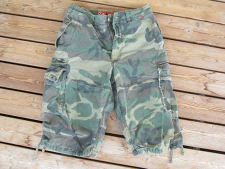 Molecule Cargo Shorts Gr. L -  Camouflage-Combat / GOA Party