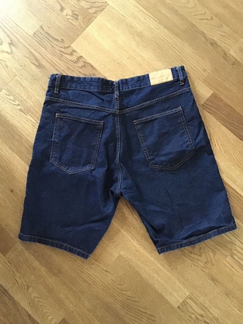 Bershka Jeans: Jeans "Bershka" Gr. 42... – Usato da Uetendorf venduto da Koh0 1