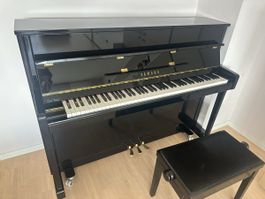Yamaha Klavier T113 – gepflegt