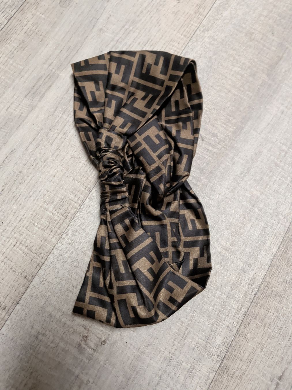 Fendi Accessori per capelli: Fendi FF Haarband, Seide, Braun – Nuovo (secondo la descrizione) da Solothurn venduto da Fleur73 2