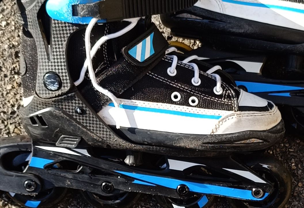 Patins à roul. & inline: Inline Skates Grösse 33-37 verstellbar – D'occasion à Oberbüren par ehrenzeller 1