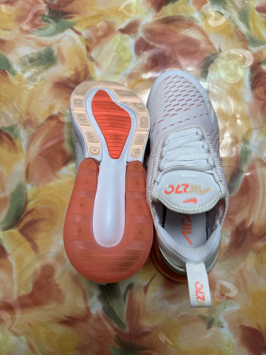 Nike Scarpe da donna: Nike Air Max 270 Weiss/Rosa (Lachsfarbig) – Usato da Niederglatt ZH venduto da iva_76kg 1
