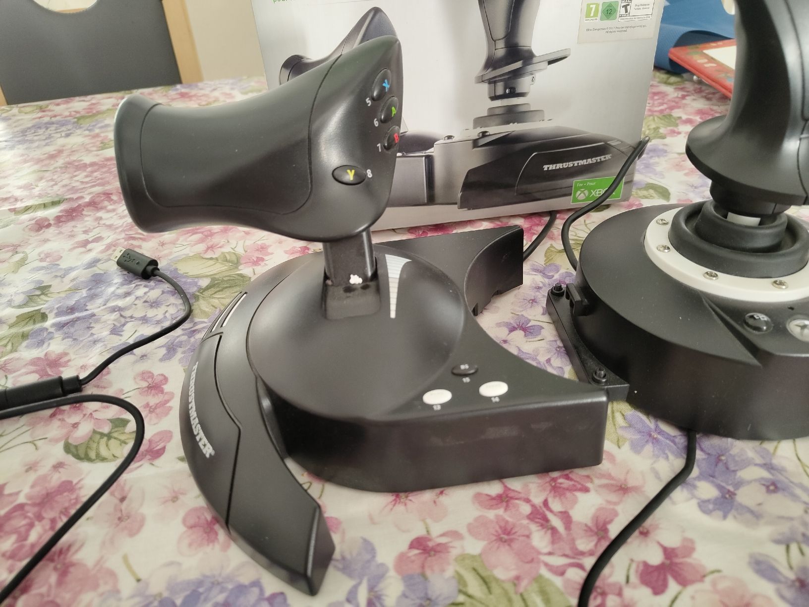 Thrustmaster Controller: Manette Thrustmaster T.Flight Hotas One pour Xbox/PC – Usato da Court venduto da Chronoss 2