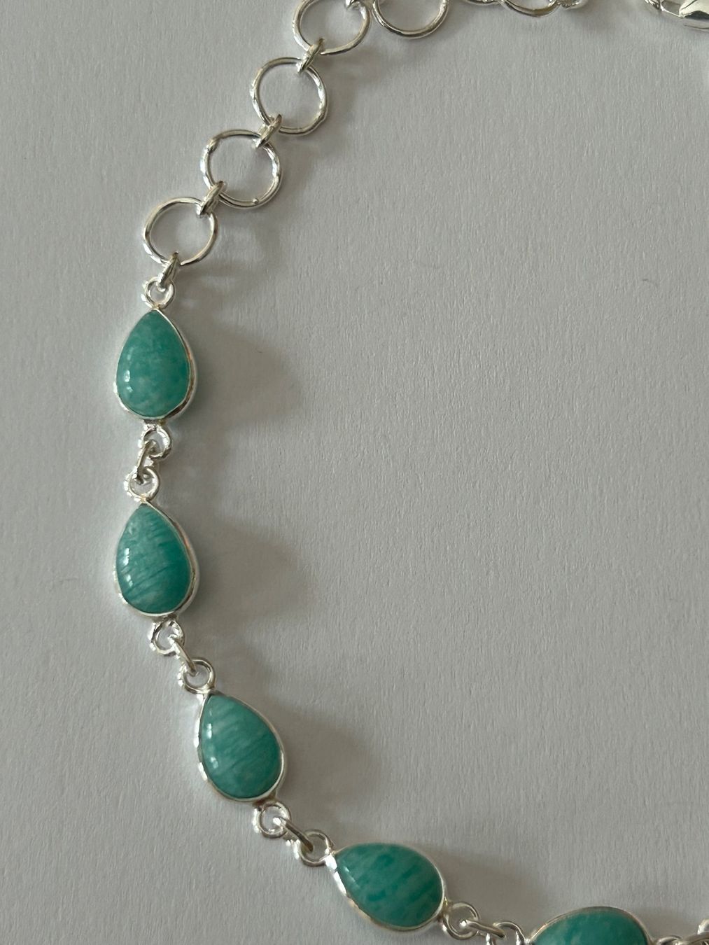 Bracciali & Braccialetti: Armband aus Sterling Silber mit Amazonit Steinen – Nuovo e nell'imballaggio originale da Innertkirchen venduto da Glatthard-Interior 2