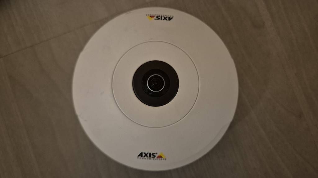Axis Webcams: Axis M3047-P 6Mpy 3K Kamera – D'occasion à Hohenrain par Sven848 1