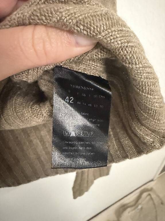 Maglioni & Felpe: Strenesse Pullover  – Usato da Kreuzlingen venduto da ami_6mbf 1