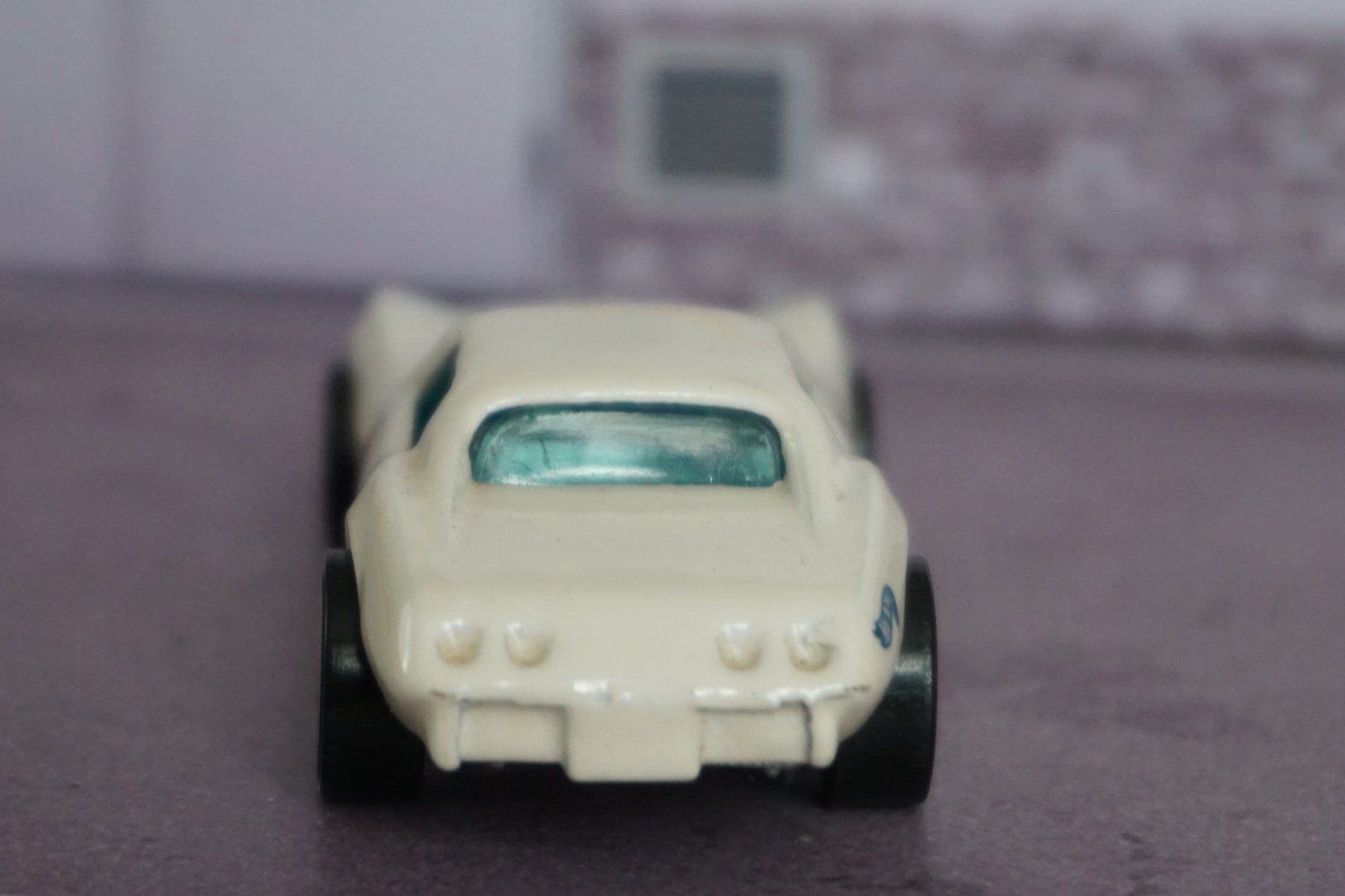 Hot Wheels Modellini d'auto: HotWheels Chevy Corvette C3 KULT !!!!!!!!!!!!!!!!!! – Usato da Reiden venduto da Doppeldecker69 2