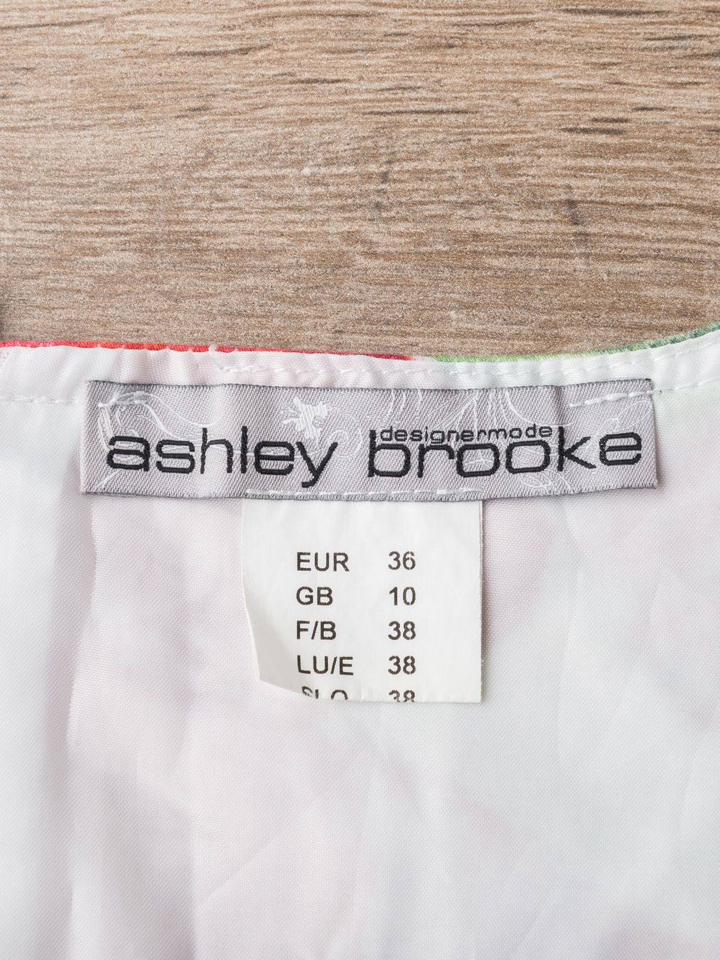 Vestiti: Kleid Ashley Brooke Grösse 36 mit Blumenmuster – Usato da Ziefen venduto da sin_2chk 3