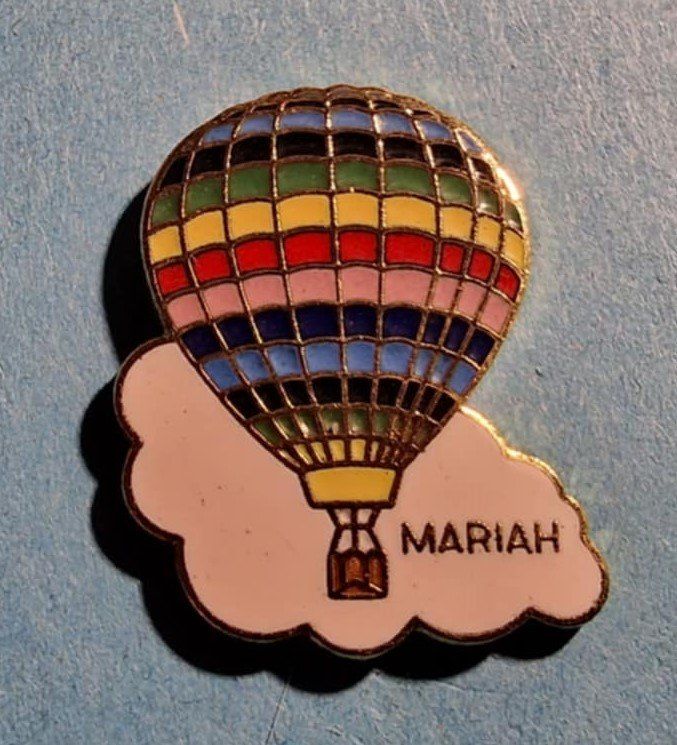 Plaketten & Abzeichen: Ballon Pin Mariah – Gebraucht aus Härkingen von specialshapes