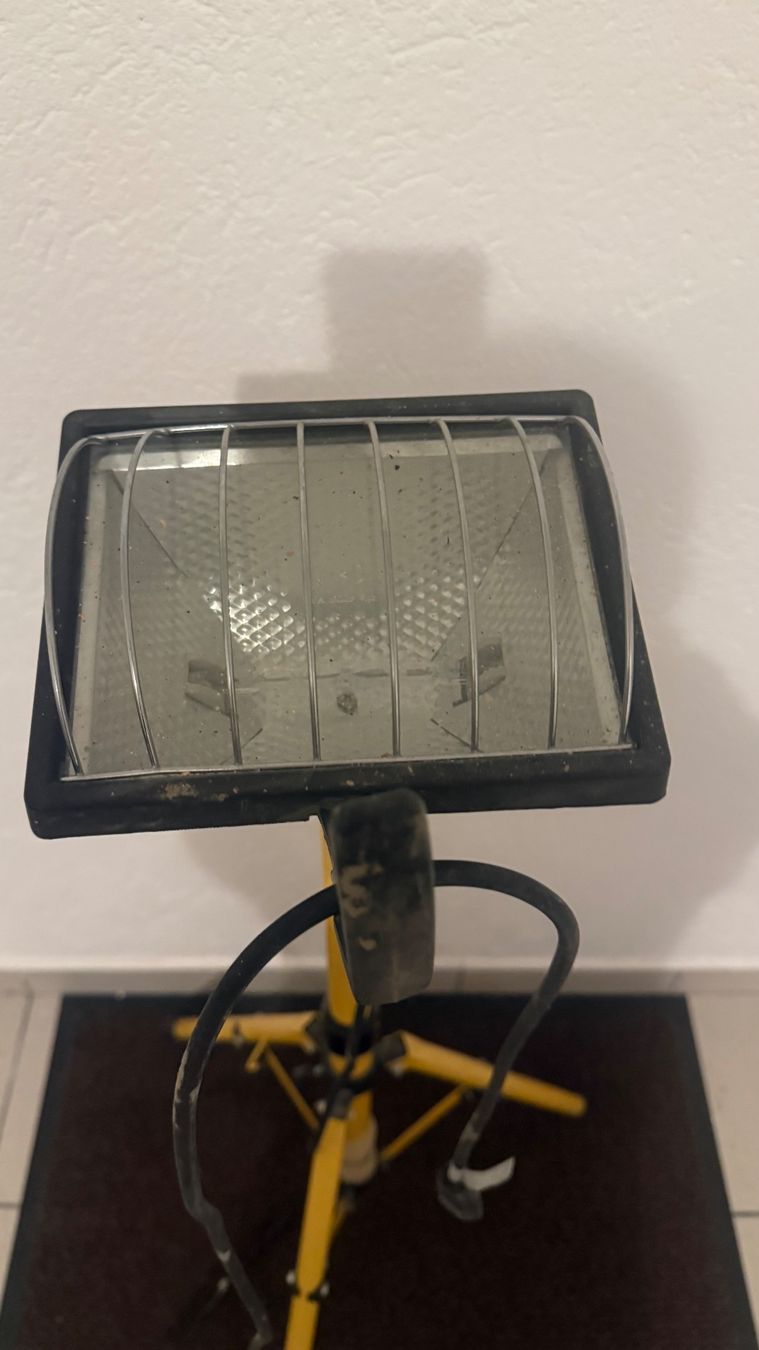 Lampes: Faretto Toolbox 400w trepiede regolabile – D'occasion à Monte Carasso par Ely67 4