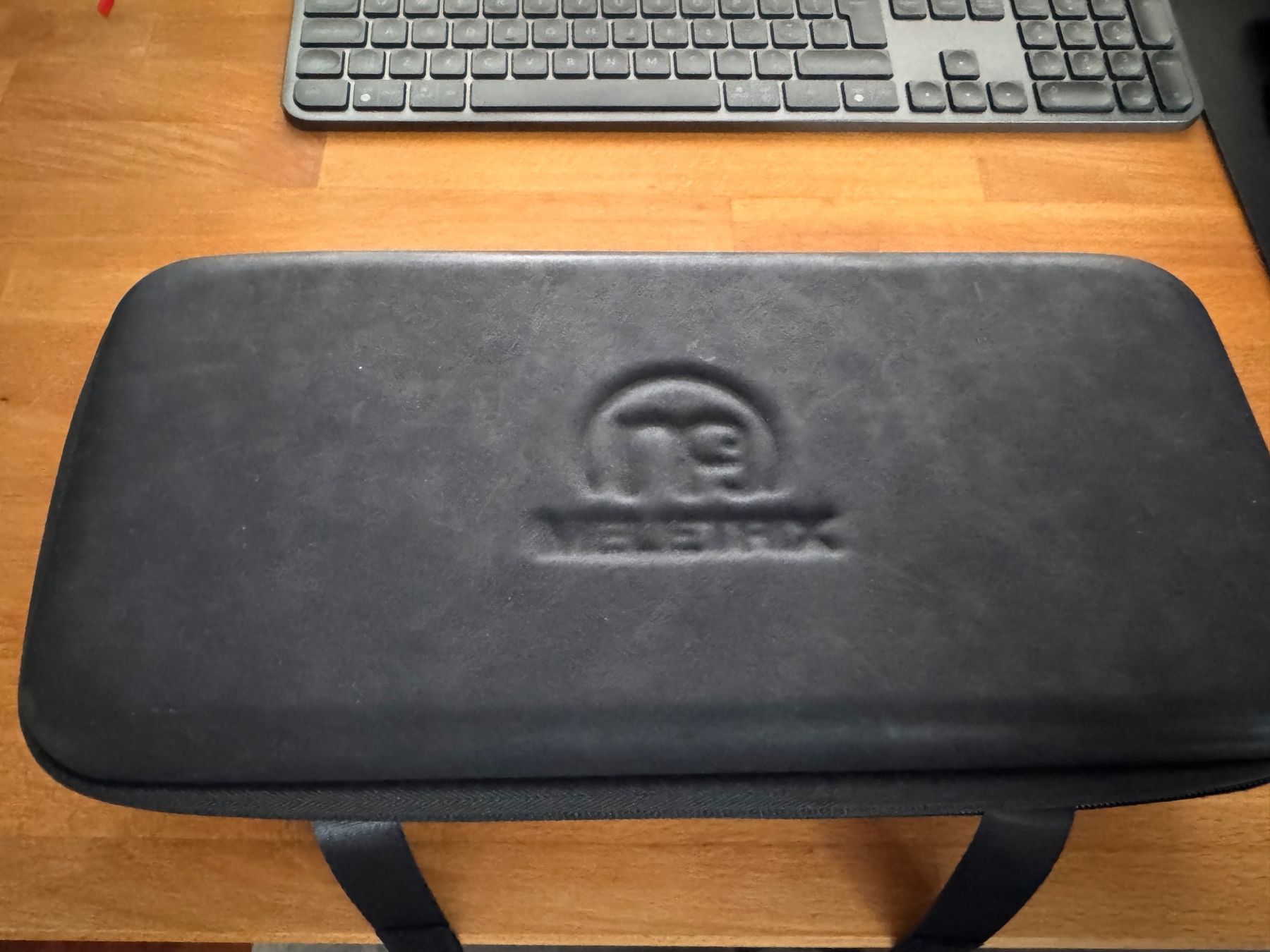 Claviers: MELESTRIA 65% Mechanical Keyboard Black with Case – D'occasion à Morschach par bic_7kkl 2