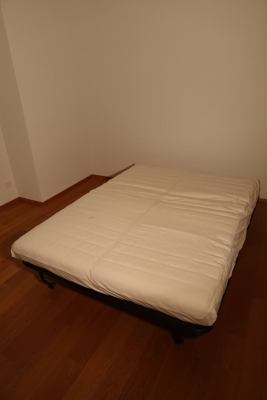 Divani: Bettsofa 2er mit Lattenrost & Bettwäsche-Box – Usato da Kilchberg ZH venduto da and_y5q6 5