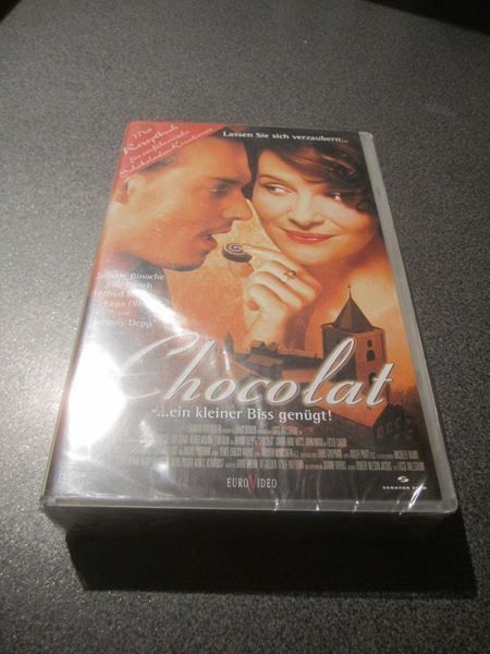 Tutti i VHS: Video Chocolat ... ein kleiner Biss genü – Nuovo e nell'imballaggio originale da Zürich venduto da Motzkuh