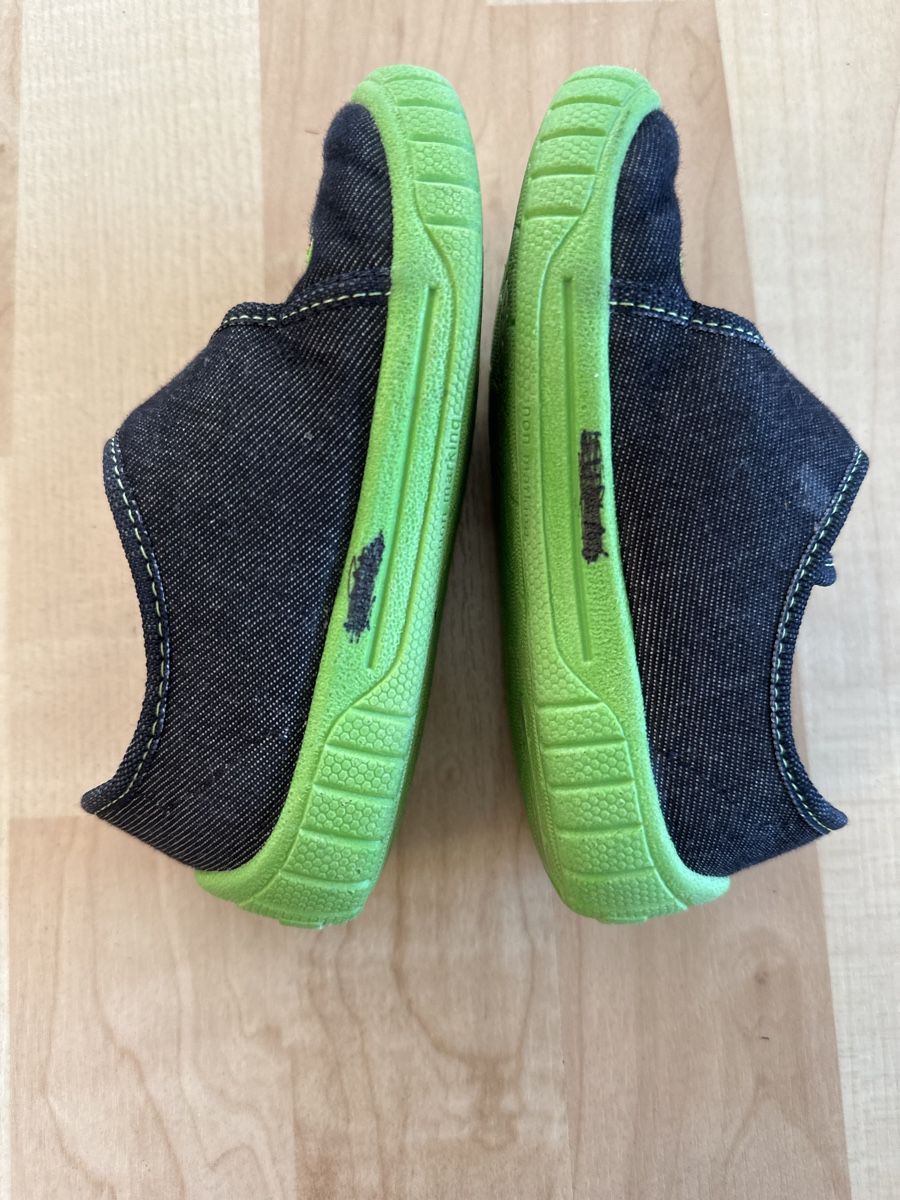 Superfit Scarpe per ragazzi: Superfit Hausschuh gr 25 – Usato da Rüschlikon venduto da Retobernina 2