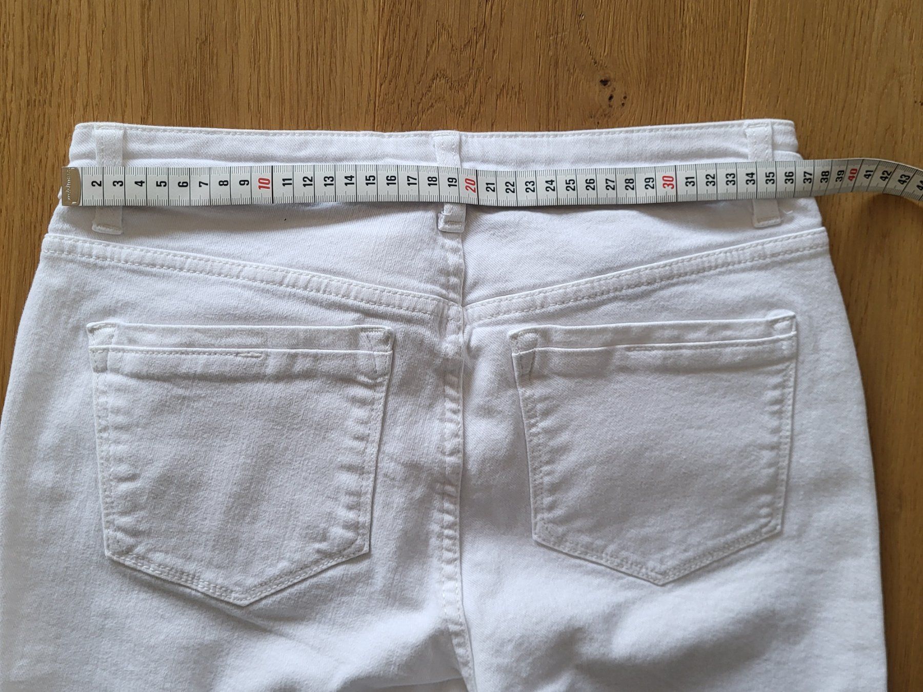 C&A Pantaloni: Jeans Bermuda/ kurze Hose Gr. 40, weiss – Nuovo (secondo la descrizione) da Richterswil venduto da adora88 3