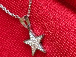 Zartes Stern Halskette mit Strass aus Edelstahl AISI